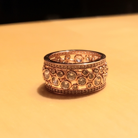 18k Swarovski Band Ring